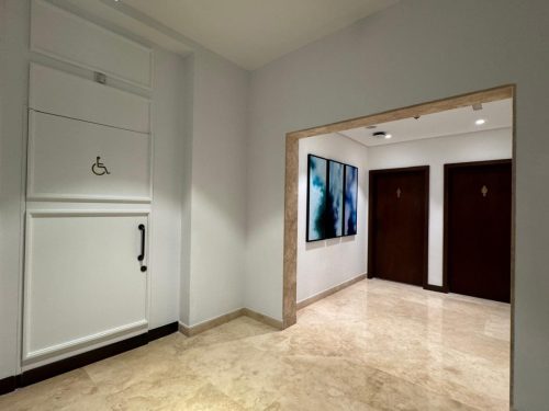 amwaj-rotana-toilet (4)